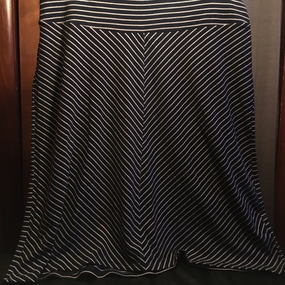 Columbia Sportswear PFG Navy Skirt Omni-Wick